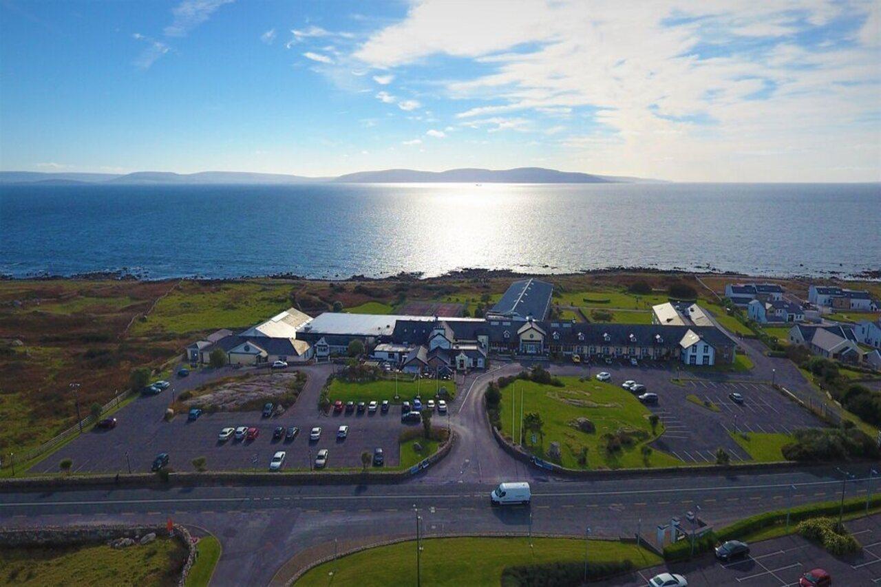 Connemara Coast Hotel Furbo Exterior foto